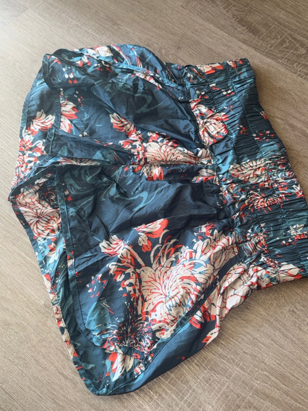 FP Movement by Free People Navy Floral Elastic-Waist Athletic Shorts Sz L - Picture 10 of 10